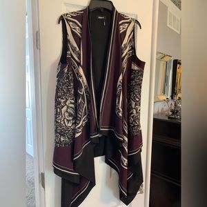 DKNY vest 🎉